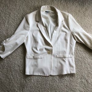 Cream Eliza J blazer